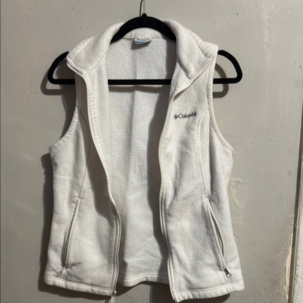 Columbia Women's White Fleece Vest